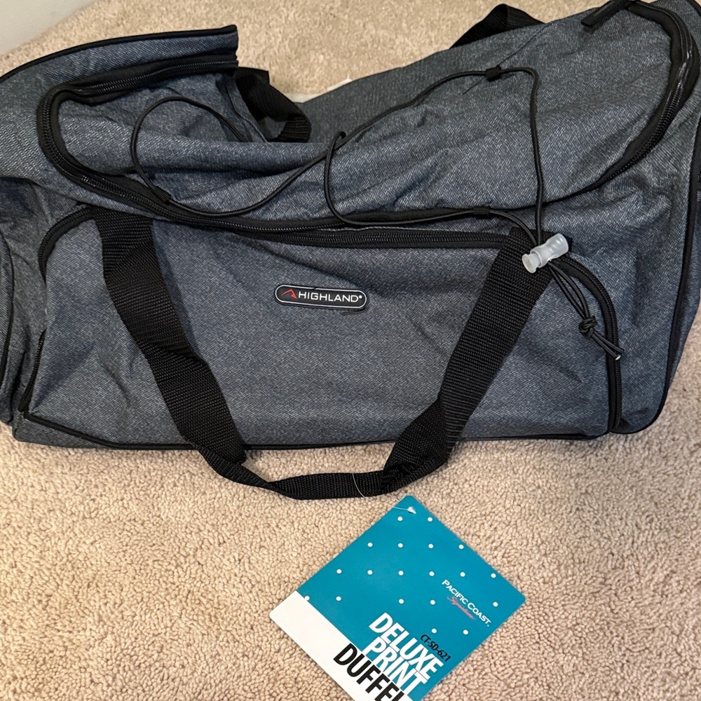 Gray Men's Duffel Bag - Everyday Travel & Gym Carry